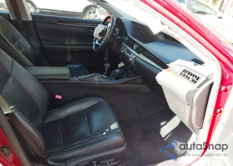 2014 Lexus Es 350 z USA, uszkodzony, nr VIN JTHBK1GG6E2133965